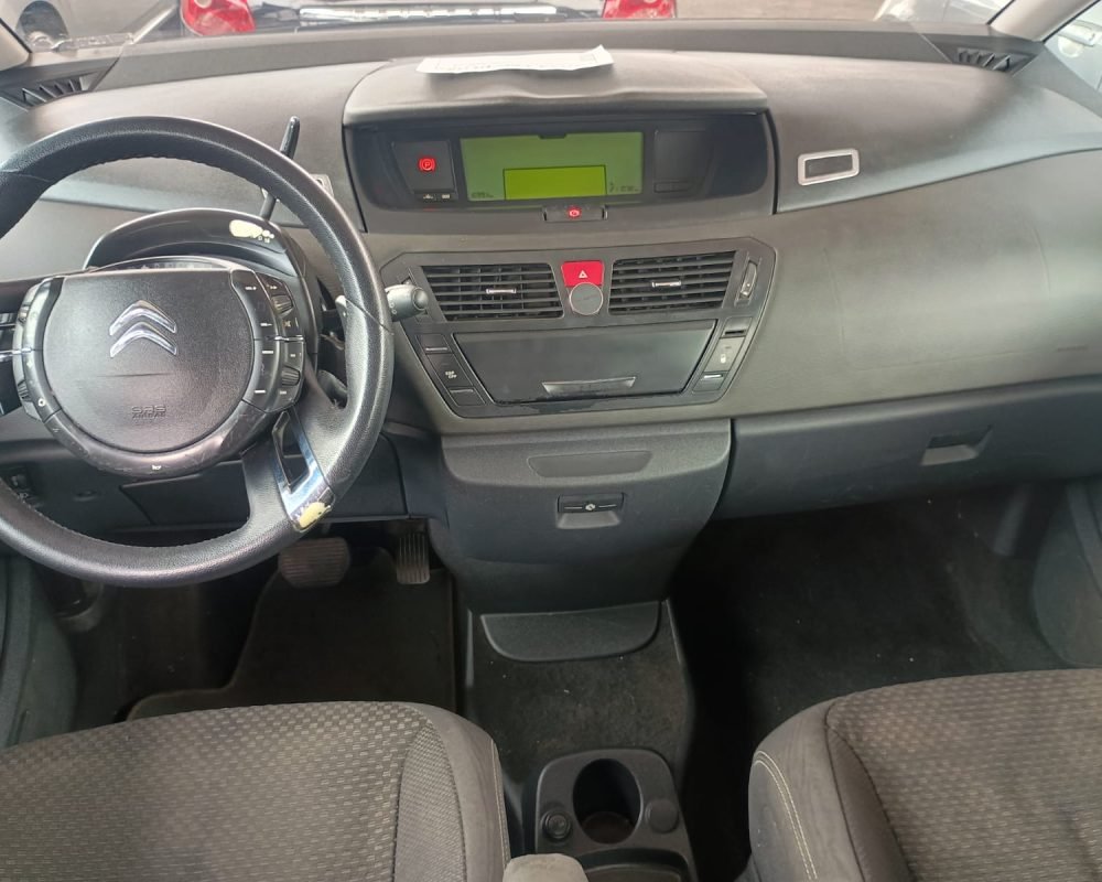 WhatsApp Image 2025-12-17 at 12.22.42 (4)